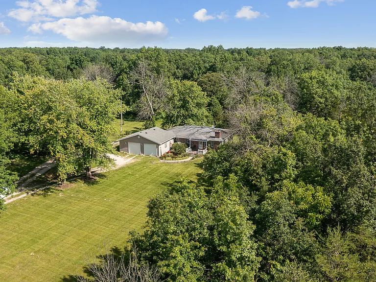 Charming 3-Bedroom Ranch on 5 Acres – $175,000