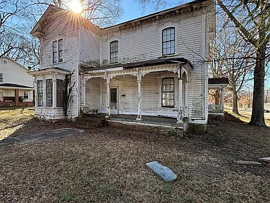 Victorian Ornate Italian Home with Guest House – $67,500