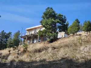 $150,000 – Off-Grid 1-Bedroom Cabin on 13.58 Acres with Mountain Views in Cascade, MT