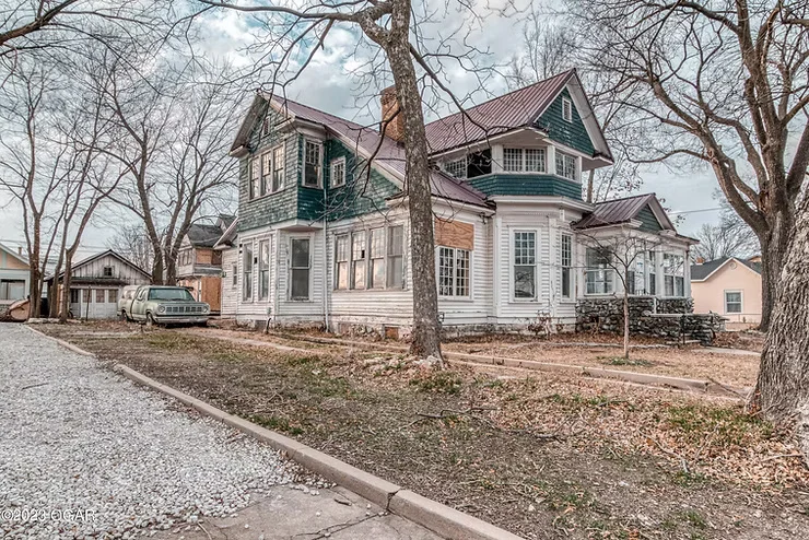 Missouri 4 Bedroom Historic Home Filled With Original Features Lists For Just $90,000!