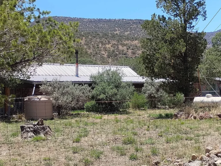 Charming Mountain Retreat on 5.5 Acres in the Davis Mountains – A Rare Opportunity to Own a Private West Texas Escape