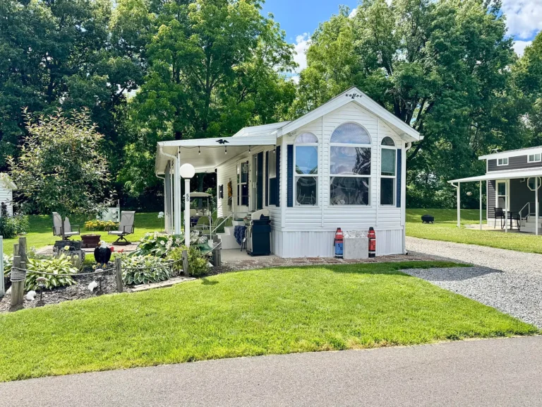 Furnished Lake Retreat $45,900