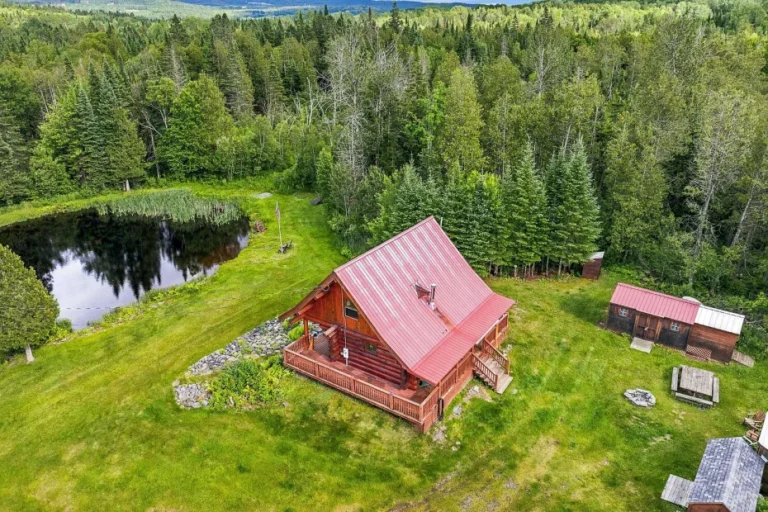 Log Cabin with 15.35 Acres in Clarksville, New Hampshire