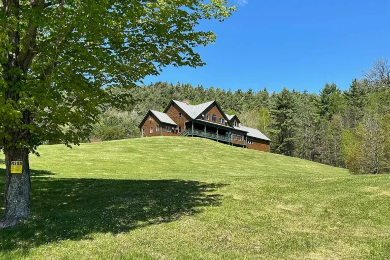 Home with 278 Acres in Newbury, Vermont