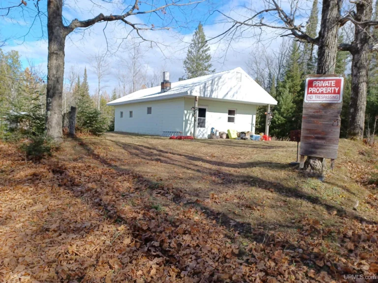 Rustic Camp on 80 Acres in Vulcan, Michigan
