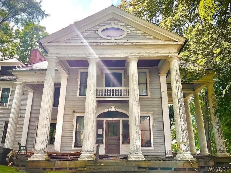 The Dowd House Mansion – Offered at $69,900